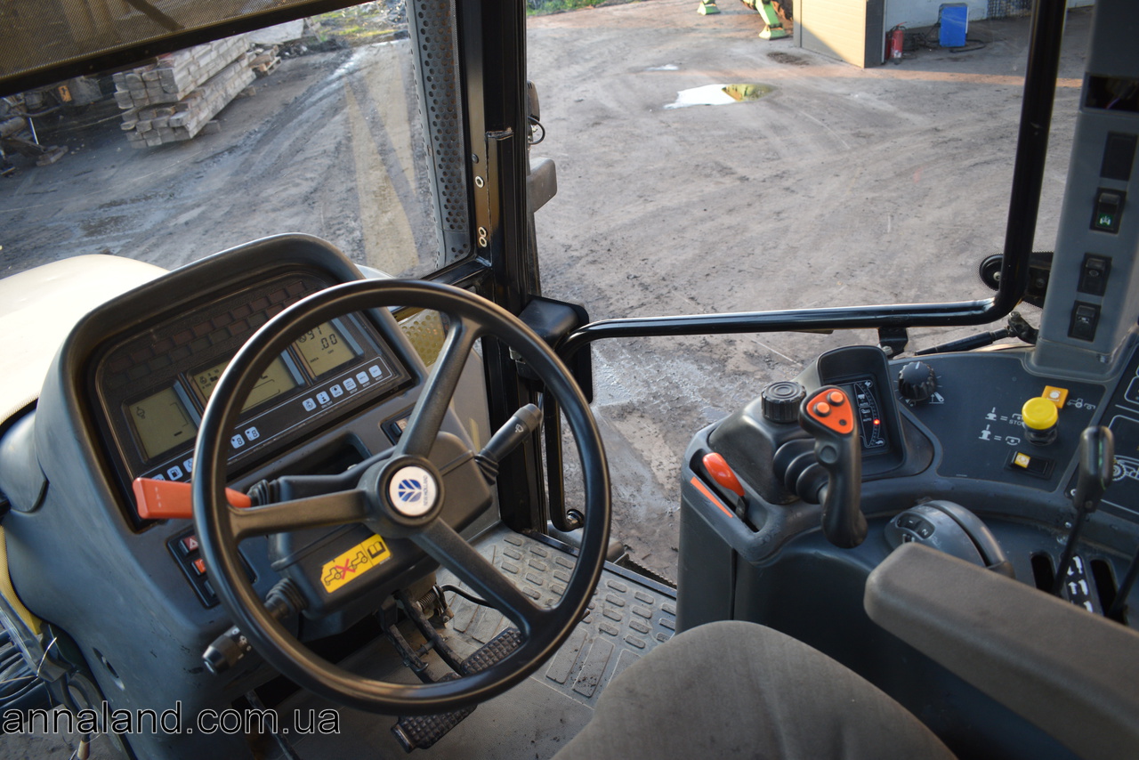 Трактор колісний New Holland TM165 n2 - 15 - Annaland.com.ua.jpg Продаж бу сг техніки з Нідерландів